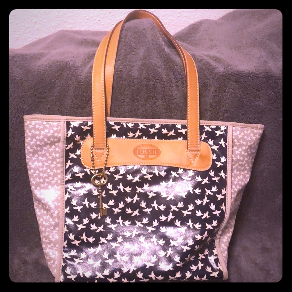 Fossil purse with birds